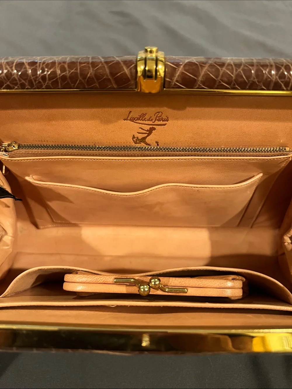 Vintage Brown Aligator Top-Handle Bag